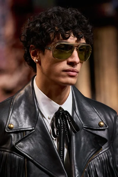 Look 79
